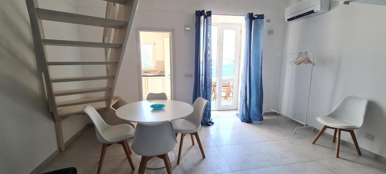 Ferienwohnung Immobiliare Turistcasa - Corso Umberto 111 Ponza Exterior foto